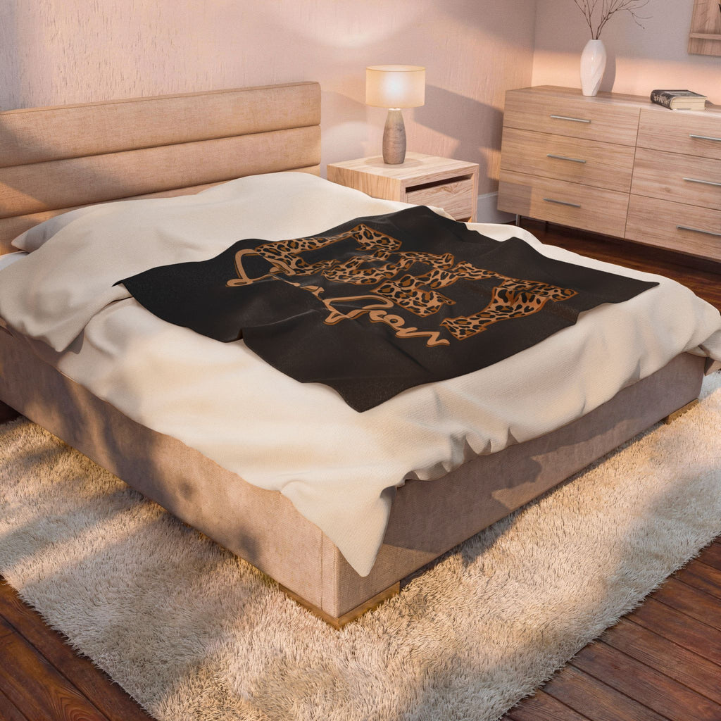 Cozy Season Velveteen Plush Blanket – Leopard Print "Cozy Season" Design